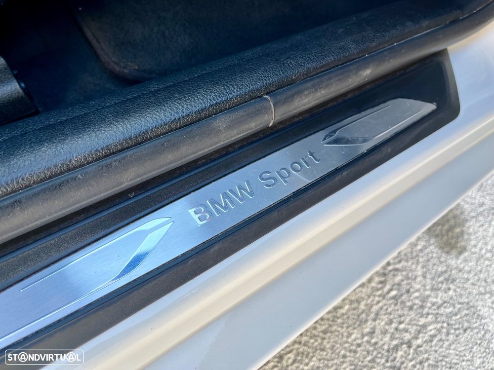 BMW 316 d Line Sport - 52