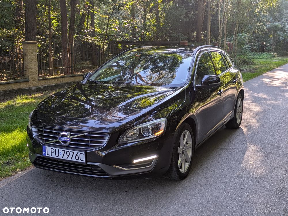 Volvo V60 2014 photo 2