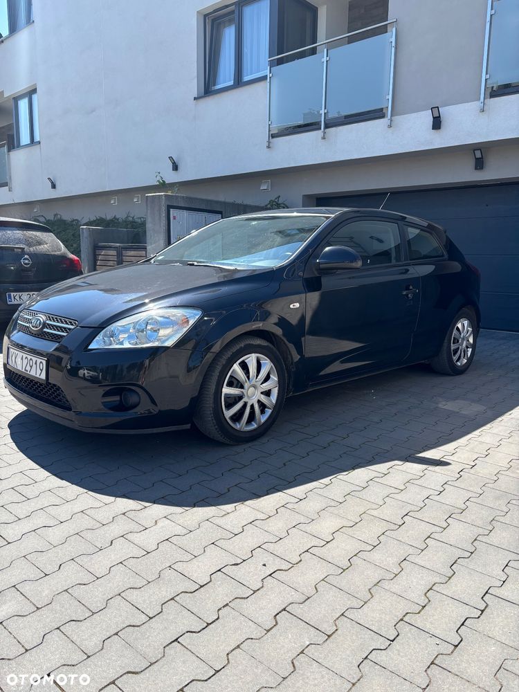 Kia Ceed 1.4 M - 1