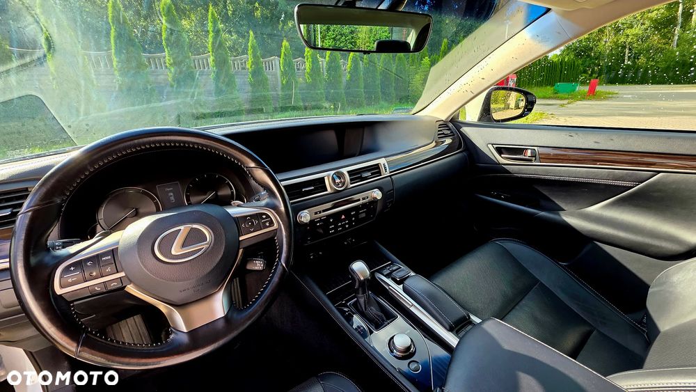 Lexus GS 200t / 300 Elegance - 2