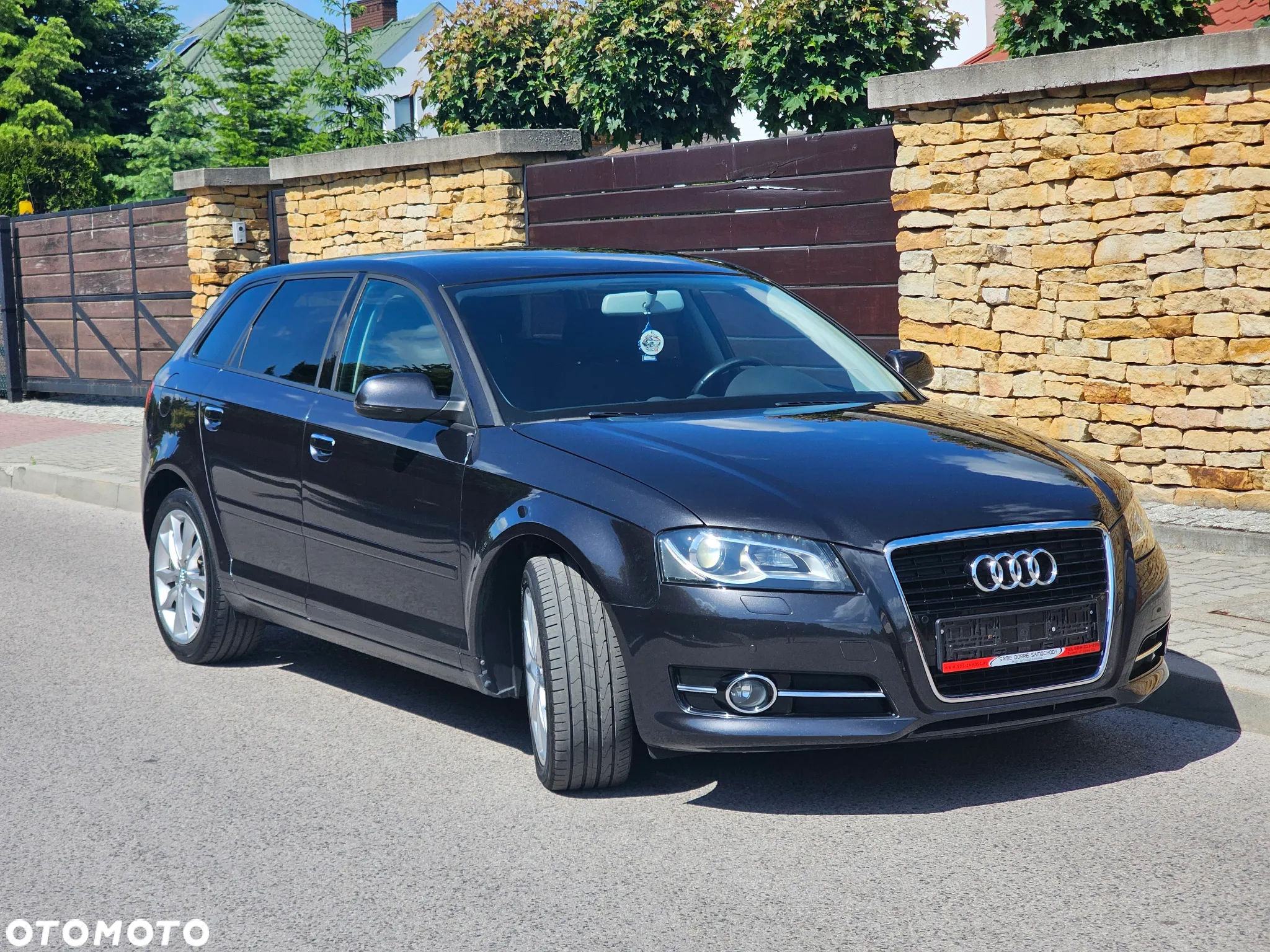 Audi A3 ver-1-4-tfsi-sportback-attraction - 15
