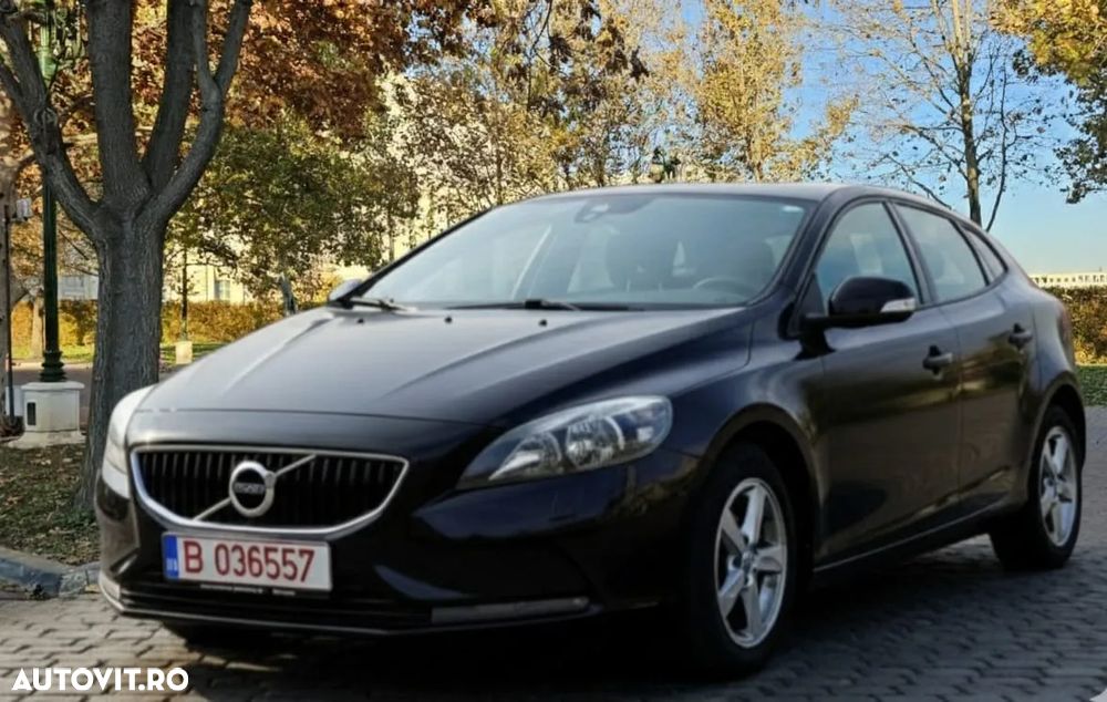 Volvo V40 D2 Momentum - 9