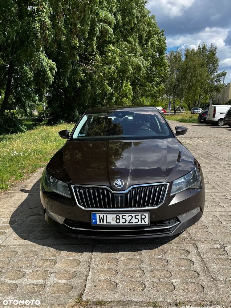 Skoda Superb 2.0 TDI 4x4 Style DSG - 3