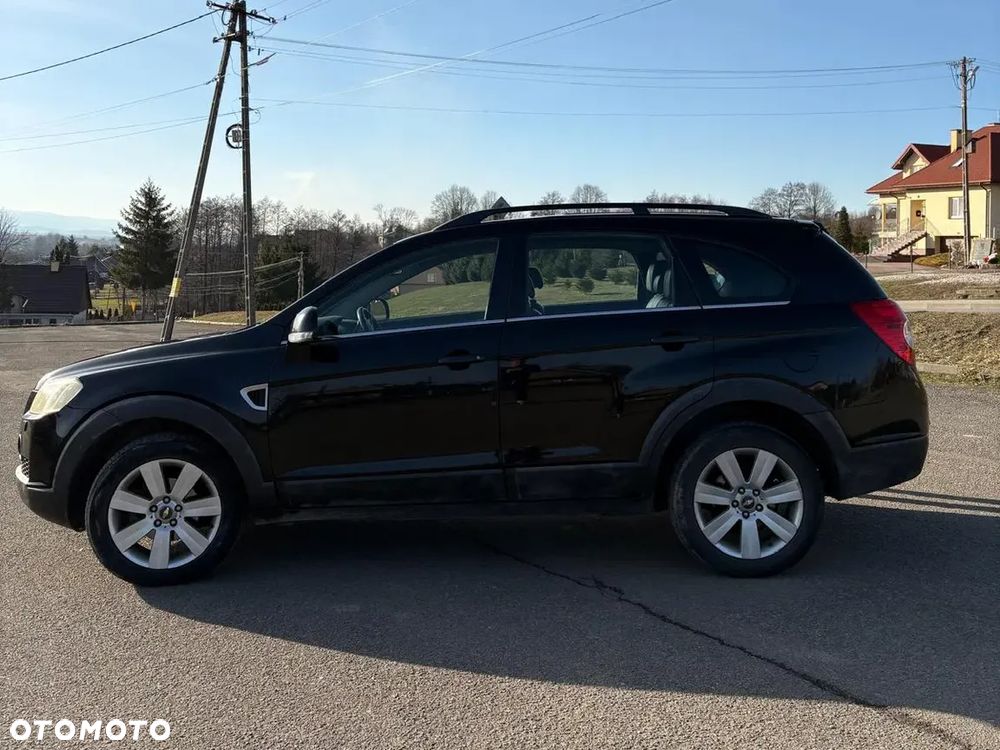 Chevrolet Captiva 2.0 4WD 7 Sitzer Automatik LT - 8