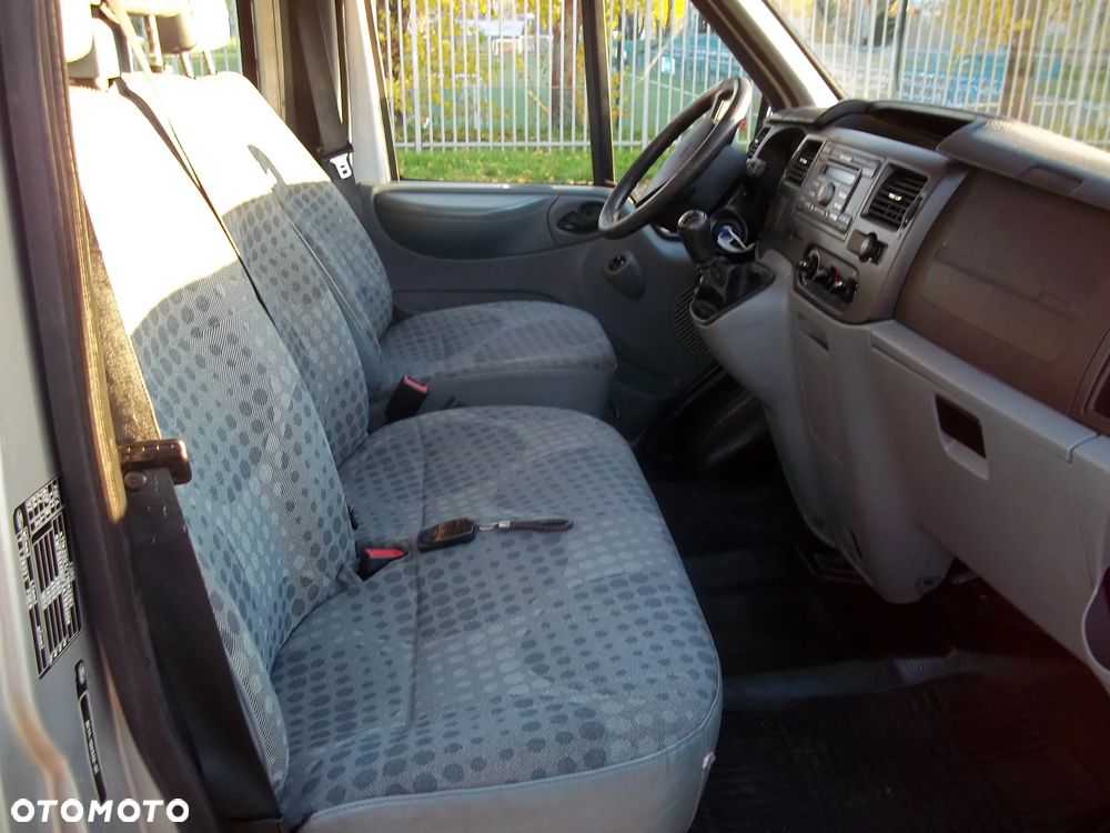Ford Transit - 6