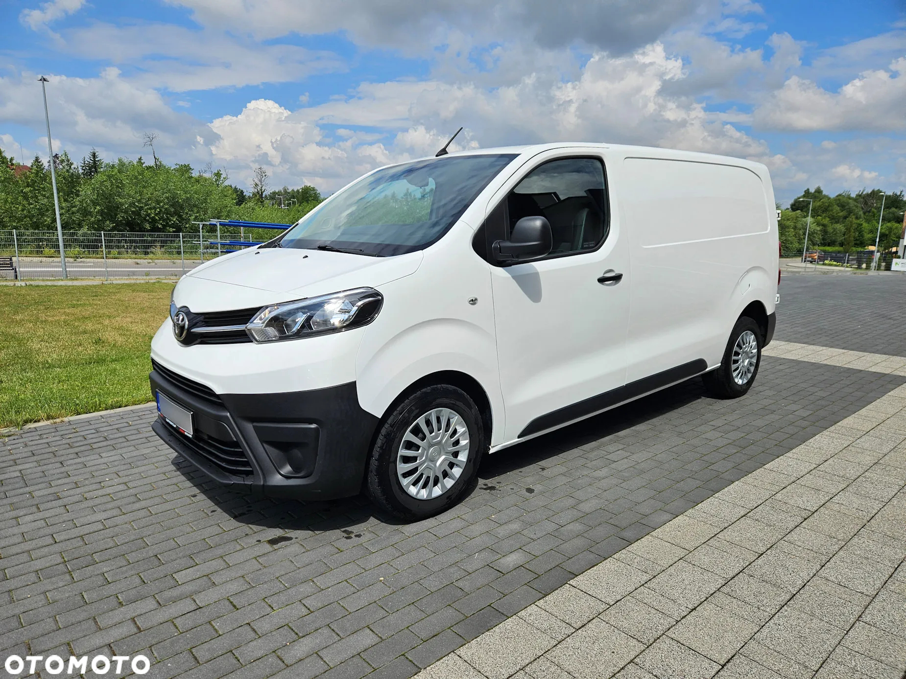 Toyota PROACE M 2.0 122KM - 5