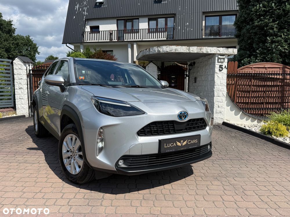 Toyota Yaris Cross 130 1.5 VVT-i AWD-i Style Plus - 3