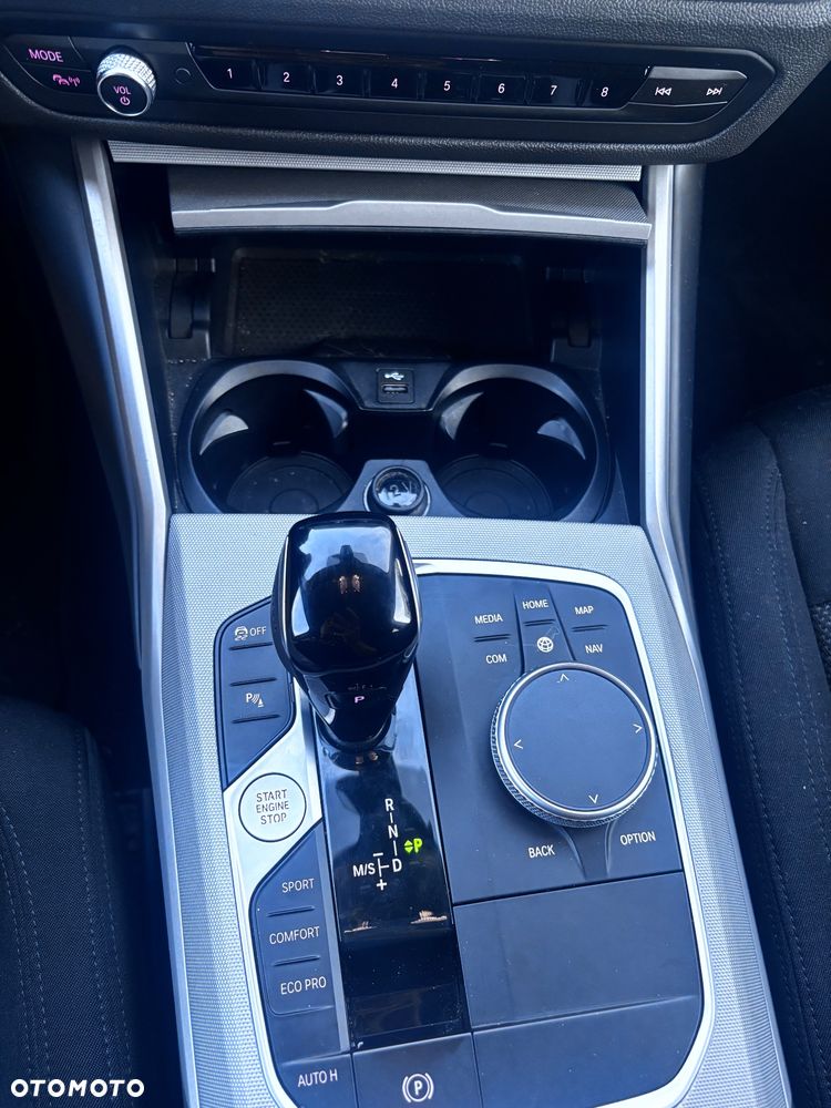 BMW Seria 3 320d MHEV Luxury Line sport - 20
