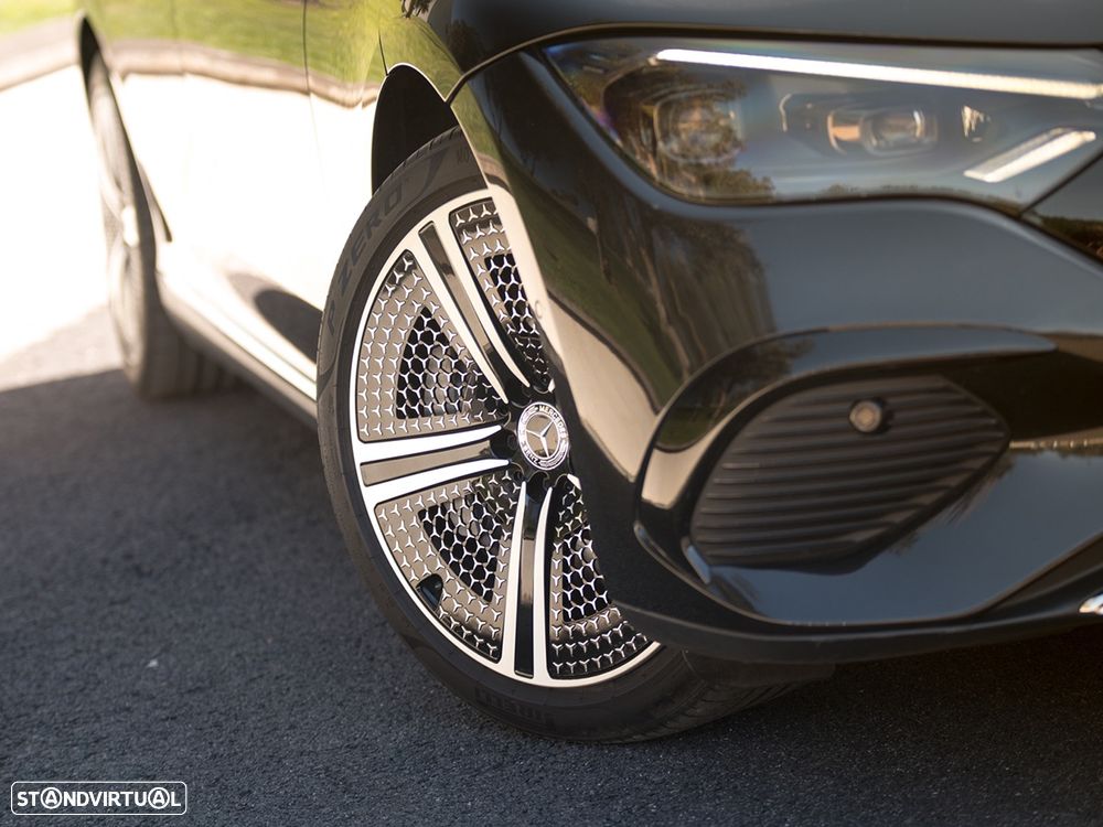 Mercedes-Benz EQE 350+ Edition Electric Art - 17