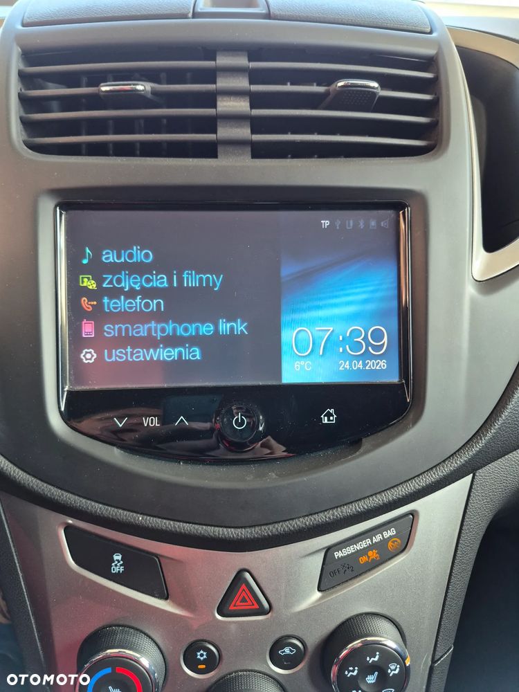 Chevrolet Trax 1.4T LT+ - 25