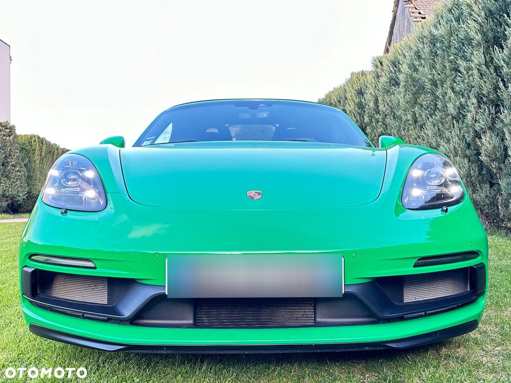 Porsche 718 Spyder - 14