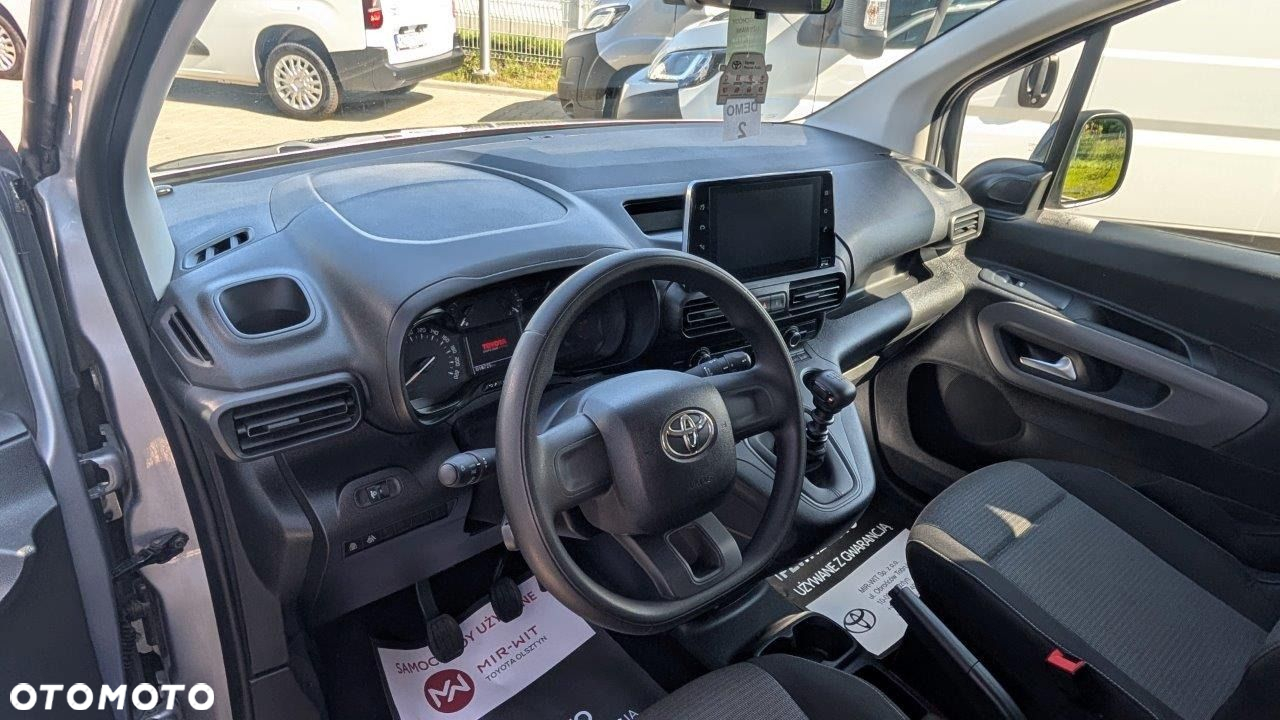 Toyota Proace City Verso Long 1.5 D-4D Business - 16