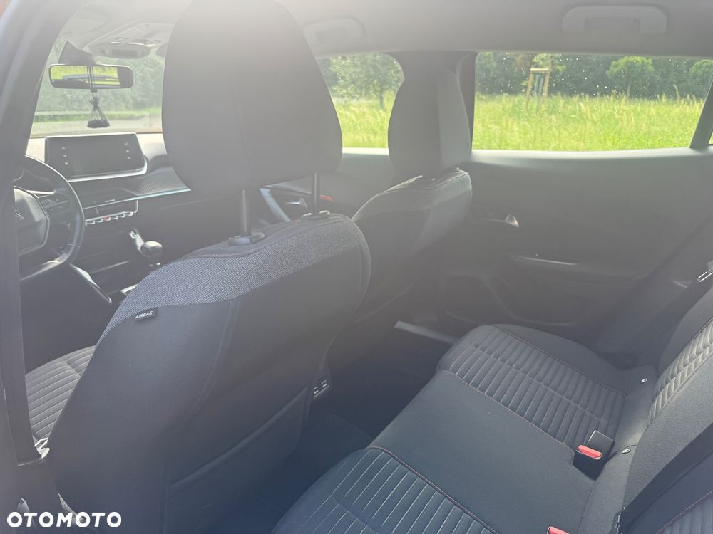 Peugeot 2008 1.2 PureTech Active Pack S&S - 13