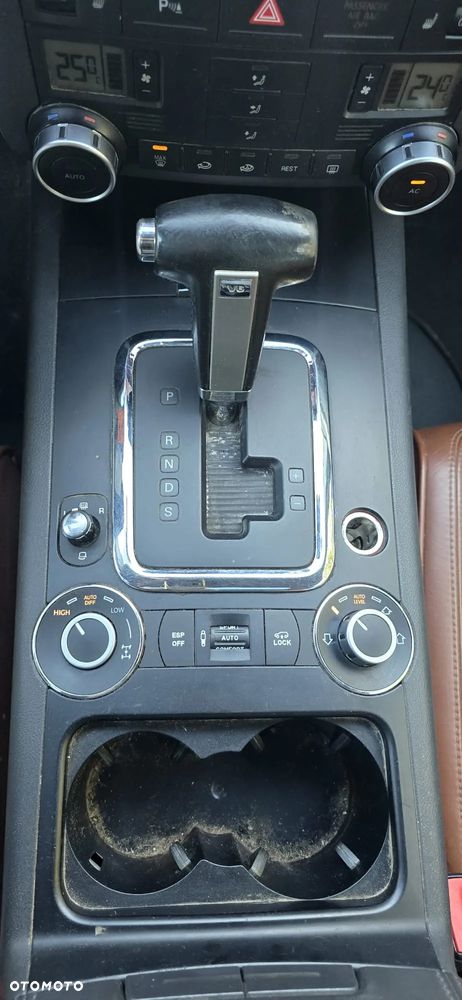 Volkswagen Touareg 3.0 V6 TDI DPF Automatik Individual - 21