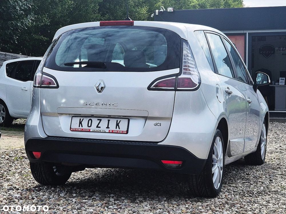 Renault Scenic 1.5dCi TomTom Edition - 16