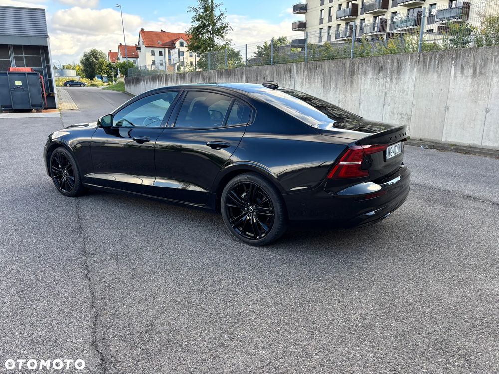 Volvo S60 B5 B Ultimate Dark - 3