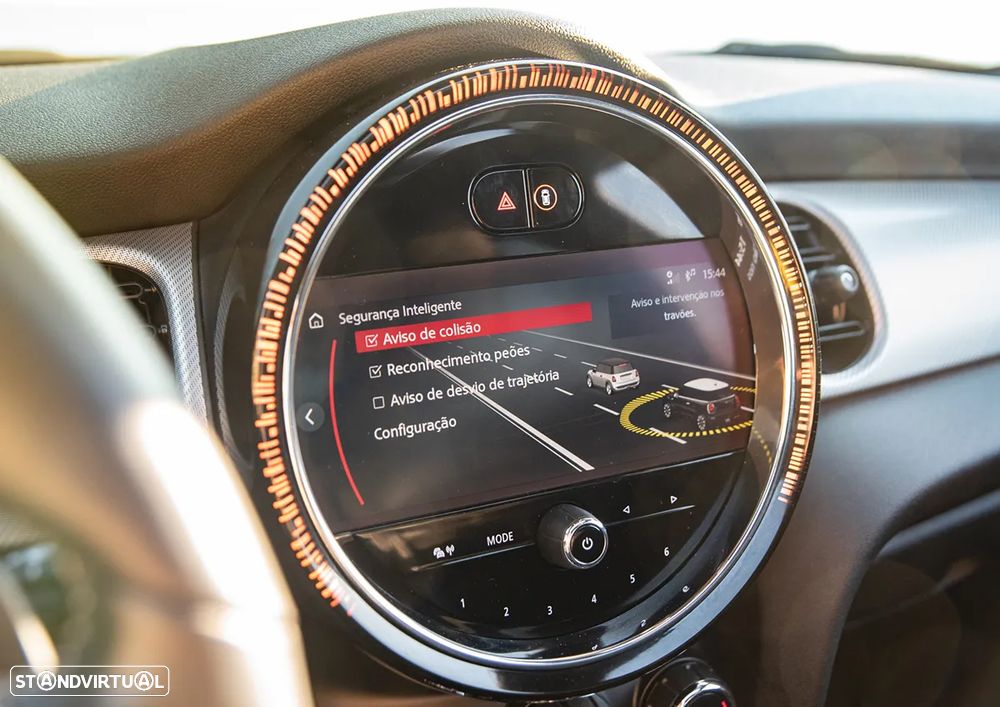 MINI 3 Portas John Cooper Works Aut. - 24