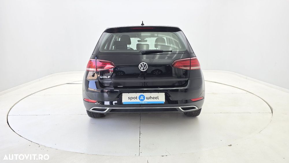 Volkswagen Golf - 7