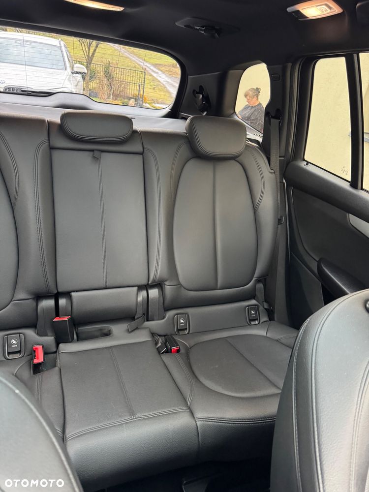 BMW Seria 2 - 14