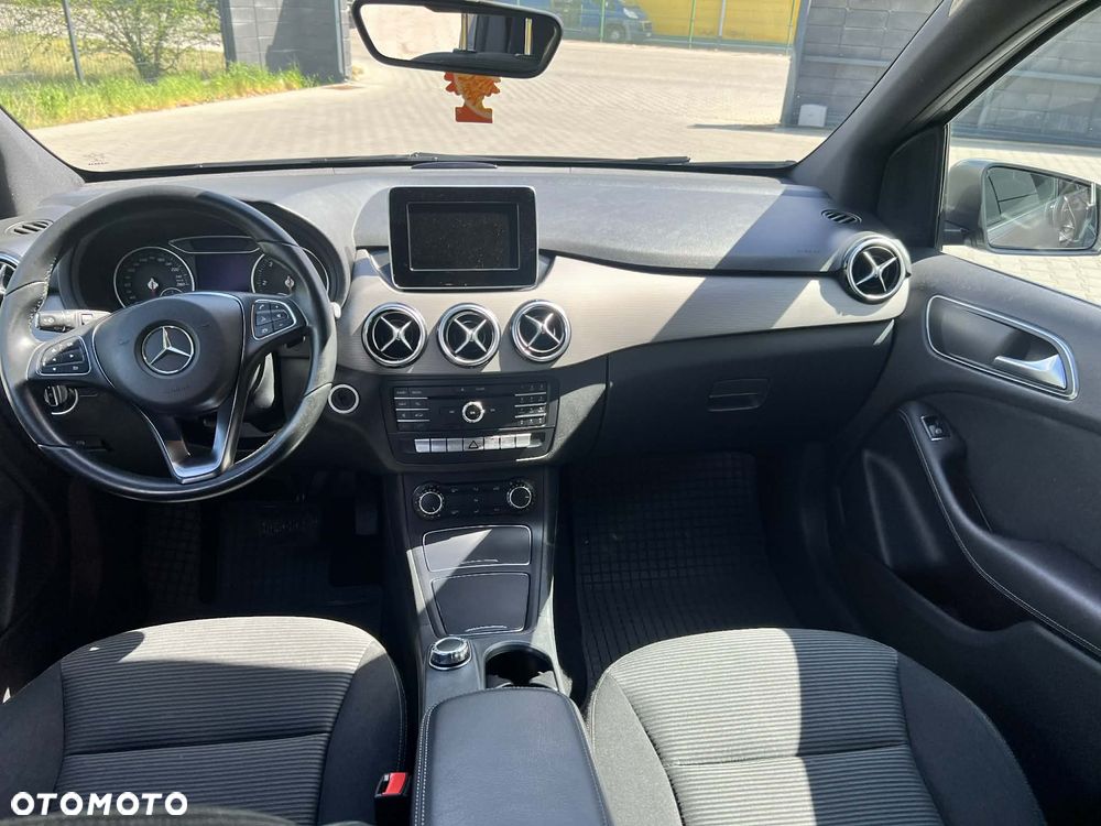 Mercedes-Benz Klasa B 180 CDI 7G-DCT - 7