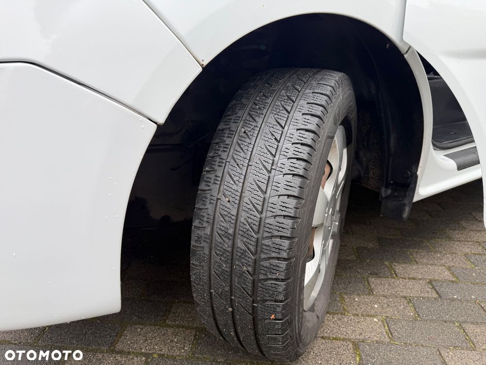 Renault Trafic Combi L1H1 teilverglast - 18