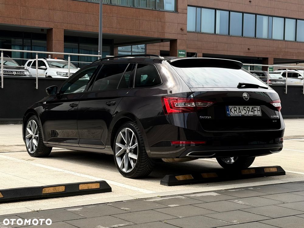 Skoda Superb 2.0 TDI 4x4 Sportline DSG - 5
