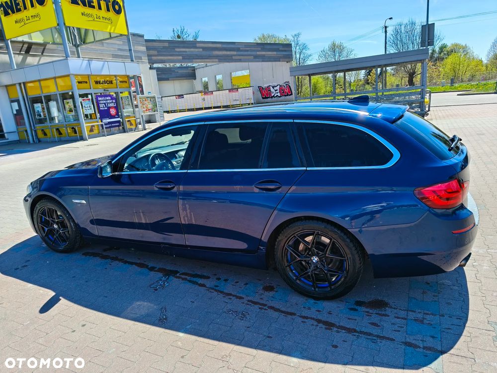 BMW Seria 5 528i Sport-Aut - 1