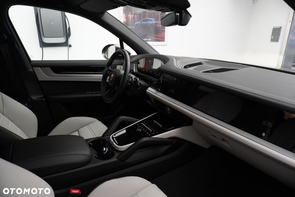 Porsche Cayenne S - 24