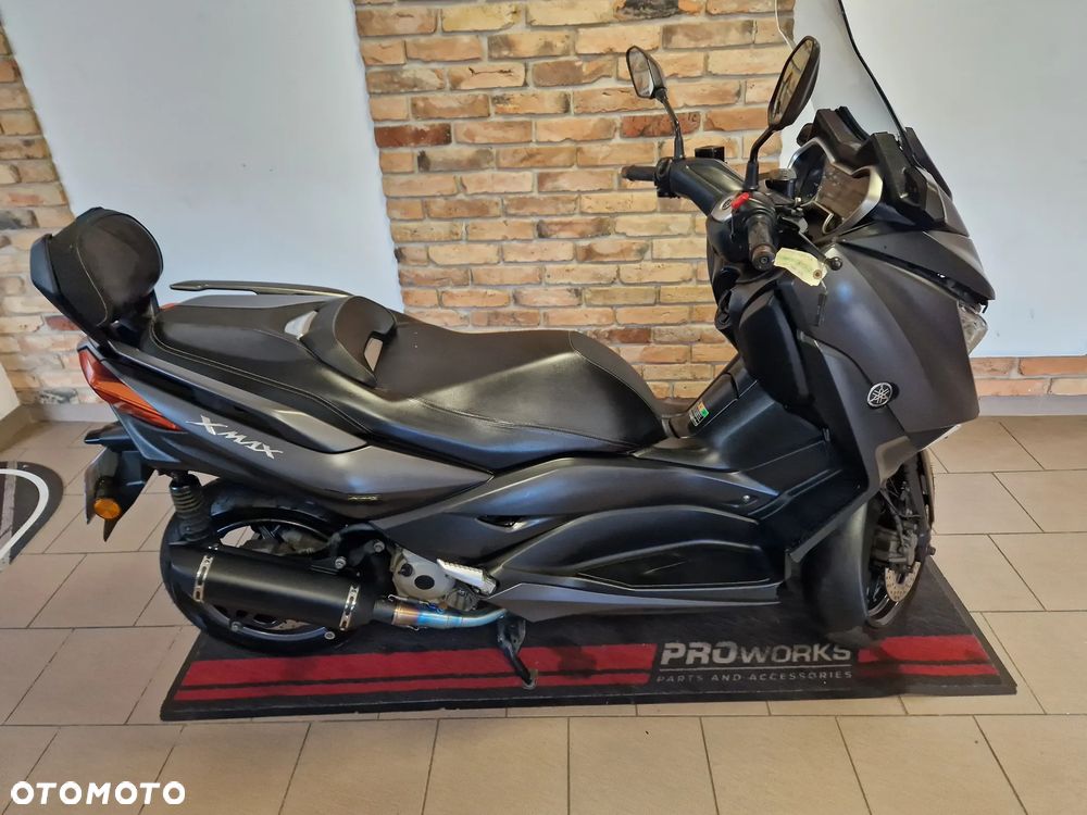Yamaha X-max - 4