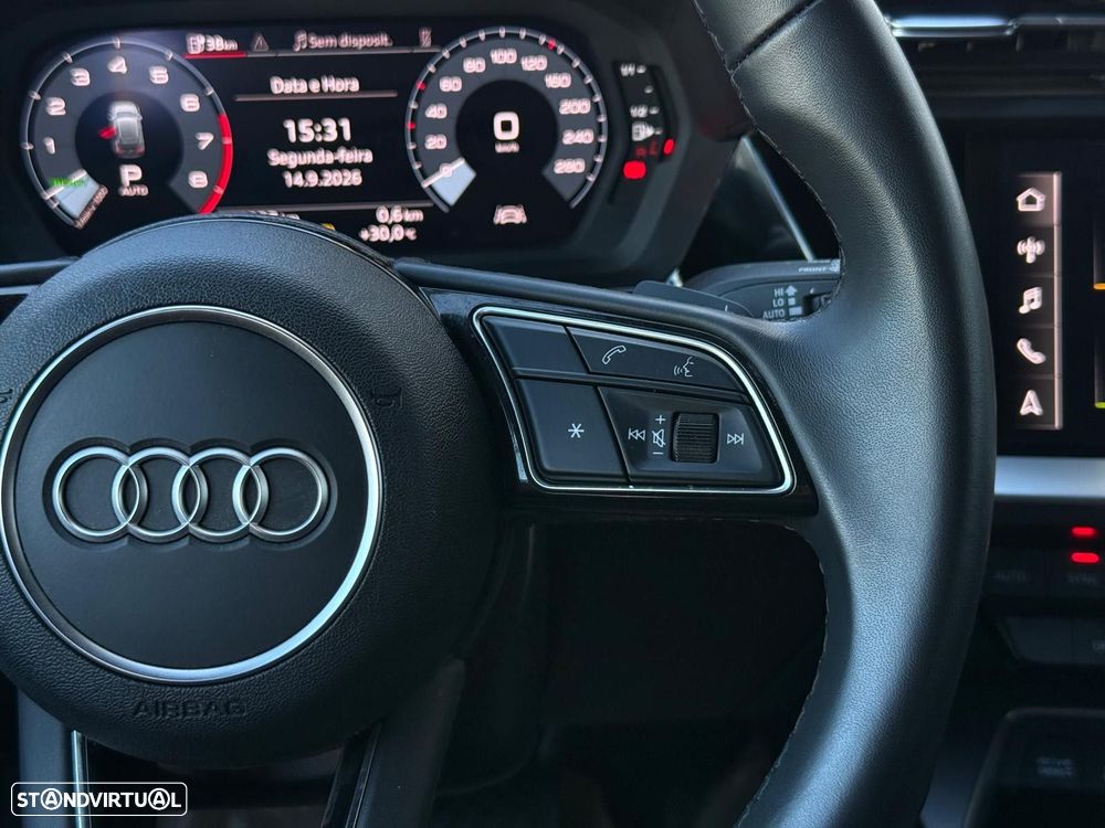Audi A3 Sportback 40 TFSIe S line - 9