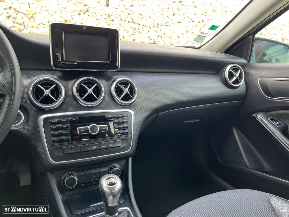 Mercedes-Benz A 180 CDI BlueEFFICIENCY - 29