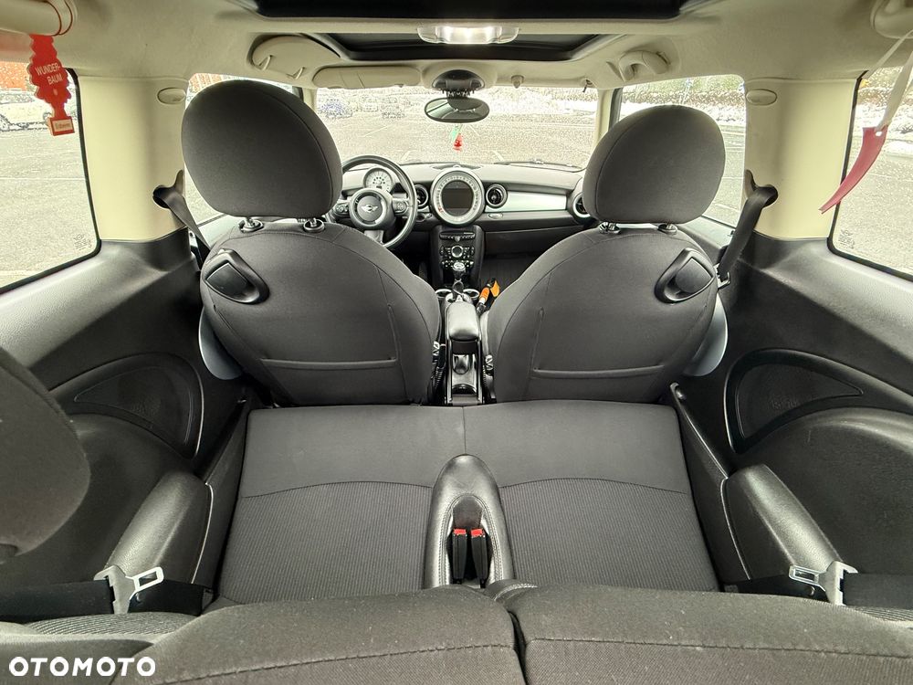 MINI Cooper Standard - 15