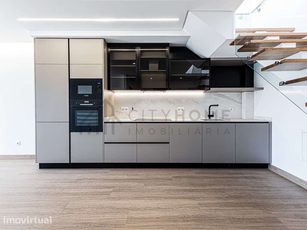 Apartamento T1 Duplex Vista mar, com piscina, garagem e terraço pri... - Grande imagem: 5/38