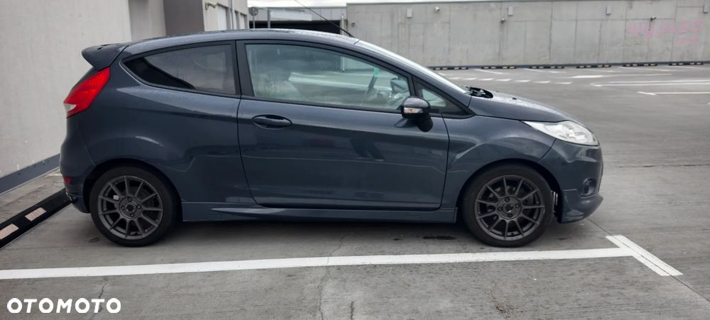 Ford Fiesta 1.6 Sport - 3