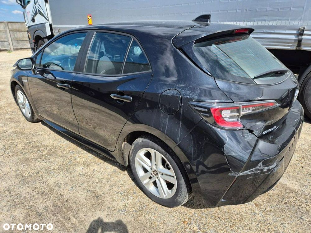Toyota Corolla - 2