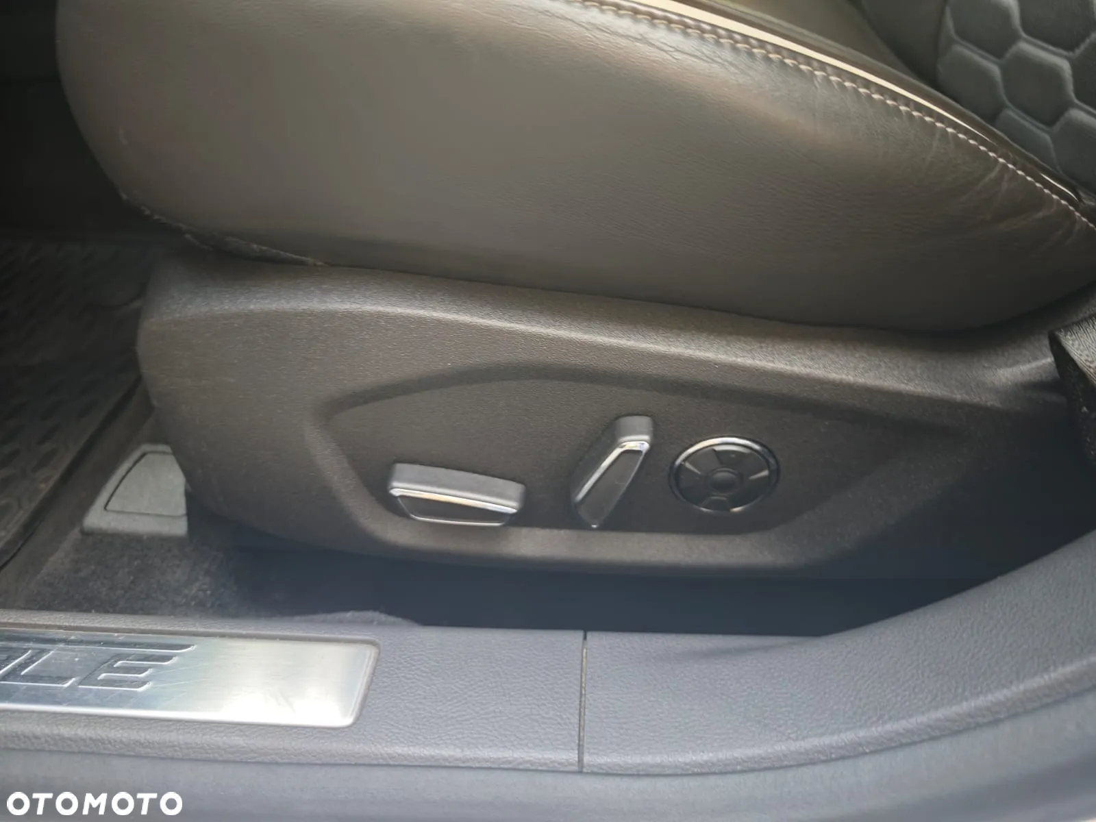Ford Mondeo 2.0 Ti-VCT Hybrid VIGNALE - 10