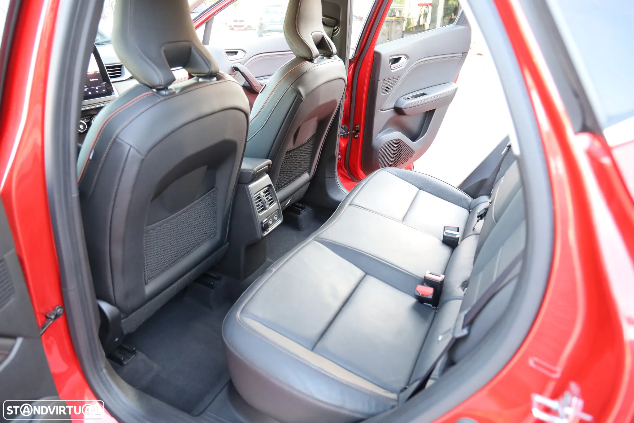 Renault Captur 1.6 E-Tech Plug-In Initiale Paris - 15
