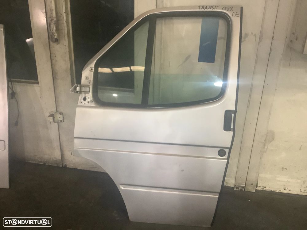 Porta frente esquerda Ford Transit 2000 - 1