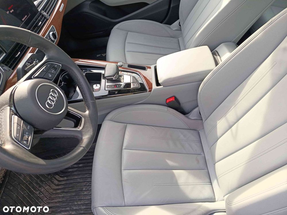 Audi A4 Limousine 40 TFSI quattro S tronic - 26