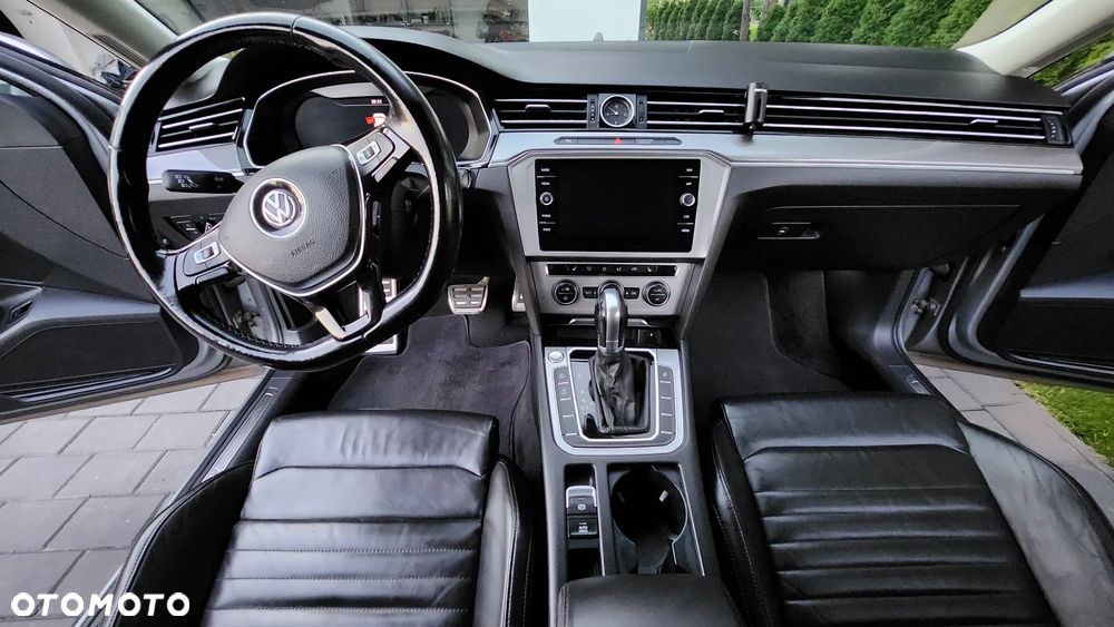 Volkswagen Passat Alltrack 2.0 TDI SCR 4Mot DSG - 9