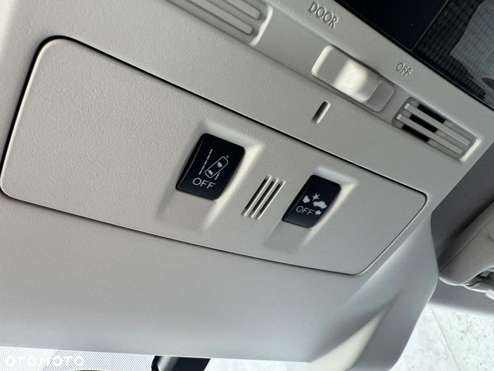 Subaru Forester 2.0 i Exclusive Special (EyeSight) Lineartronic - 26