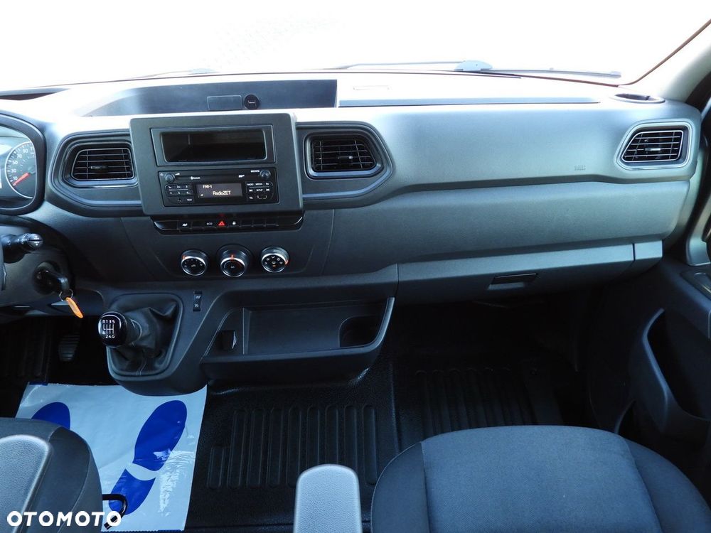 Renault MASTER WYWROTKA PODWÓJNA KABINA DOKA 6 MIEJSC TEMPOMAT LEDY BLIŹNIACZE KOŁA KLIMATYZACJA  130KM - 29