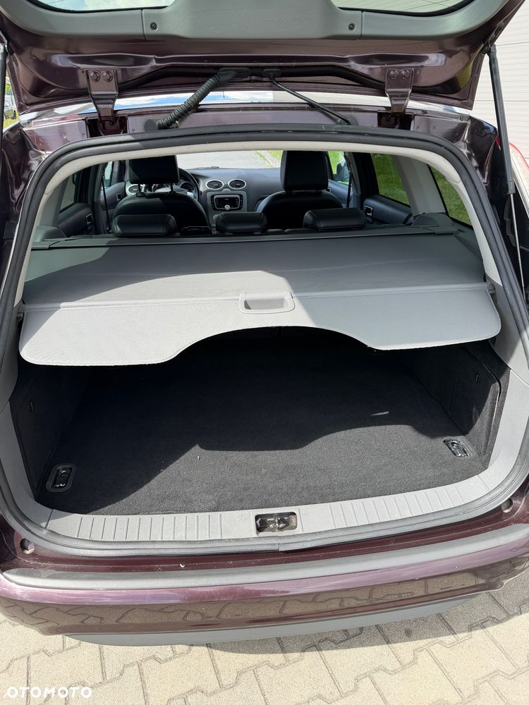 Ford Focus 1.6 Titanium - 26