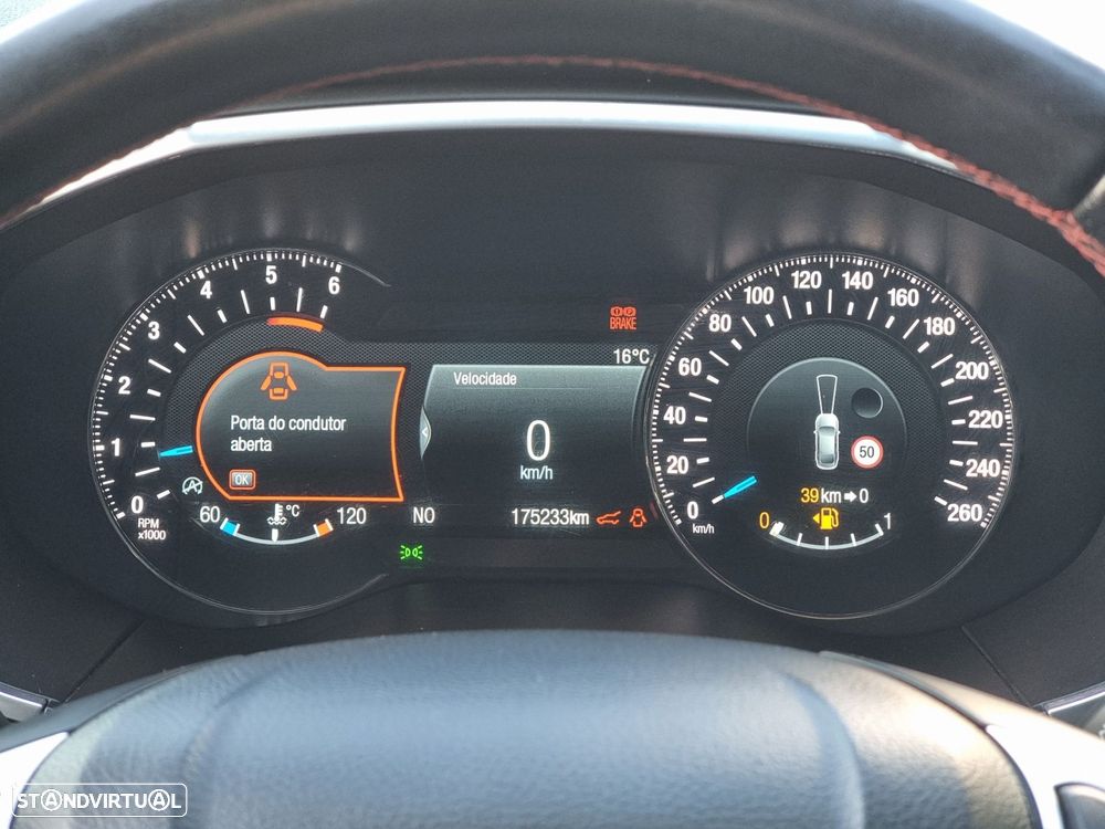 Ford S-Max 2.0 TDCi ST-Line - 32