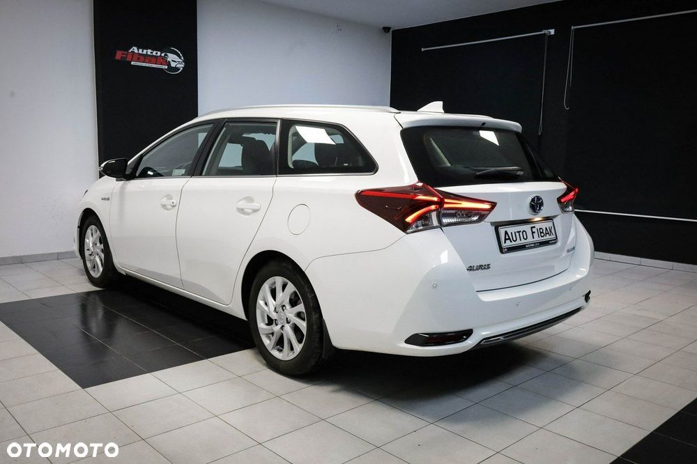 Toyota Auris - 8