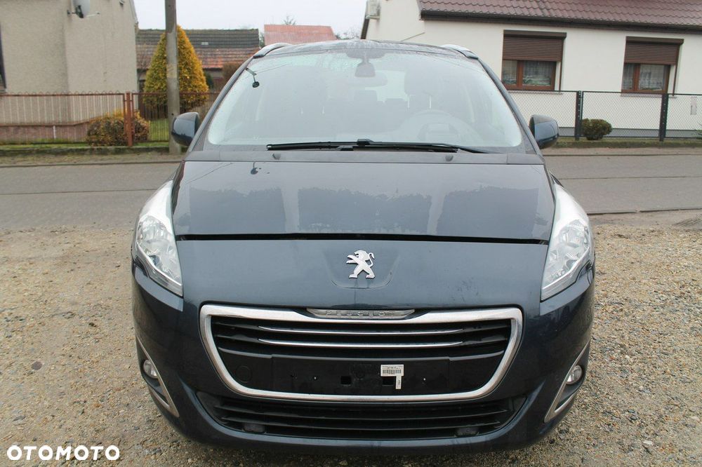 Peugeot 5008 - 1