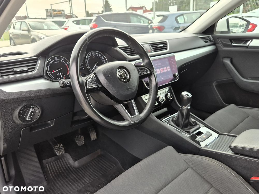 Skoda Superb 1.8 TSI Ambition - 11