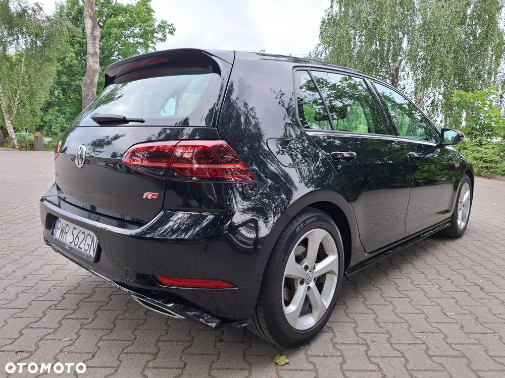 Volkswagen Golf 2.0 TDI R-Line DSG - 12