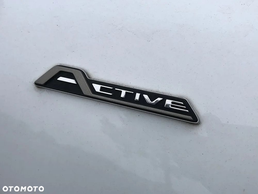 Ford Fiesta 1.0 EcoBoost S&S ACTIVE - 26