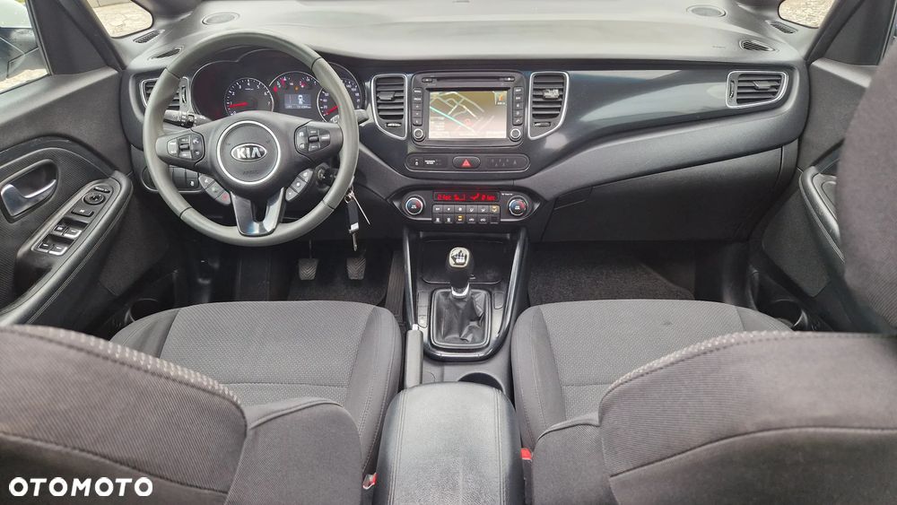 Kia Carens 1.6 GDI Edition 7 - 11